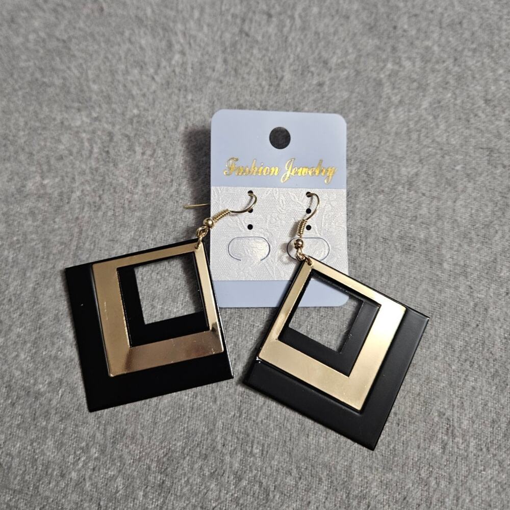 Fashion Jewelry Lightweight Retro 80s-Style Earrings ~ Disco Party Casual Gift